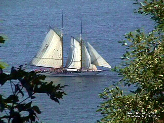 Wallpaper Photo - "Four-Sailed Boat" - 640 x 480