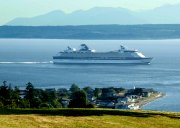 Link to Facebook album "Parade of Cruise Ships - Friday, July 30, 2010"