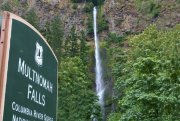 Link to Facebook album "Multnomah Falls Area - 8/16/07"