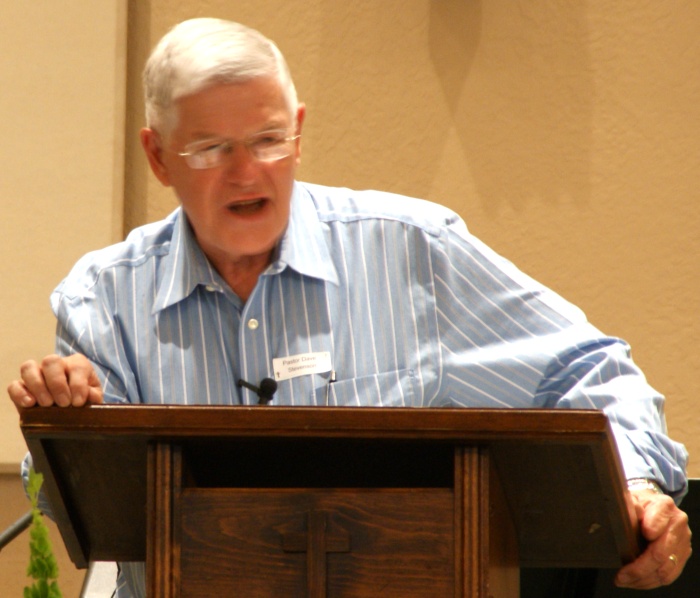 Pastor Dave preaching "Listen to the Voice of a Satisfied Sheep" - 7/18/10