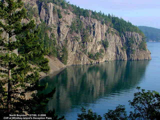 Cliff at Deception Pass on Whidbey Island
 - 640 x 480