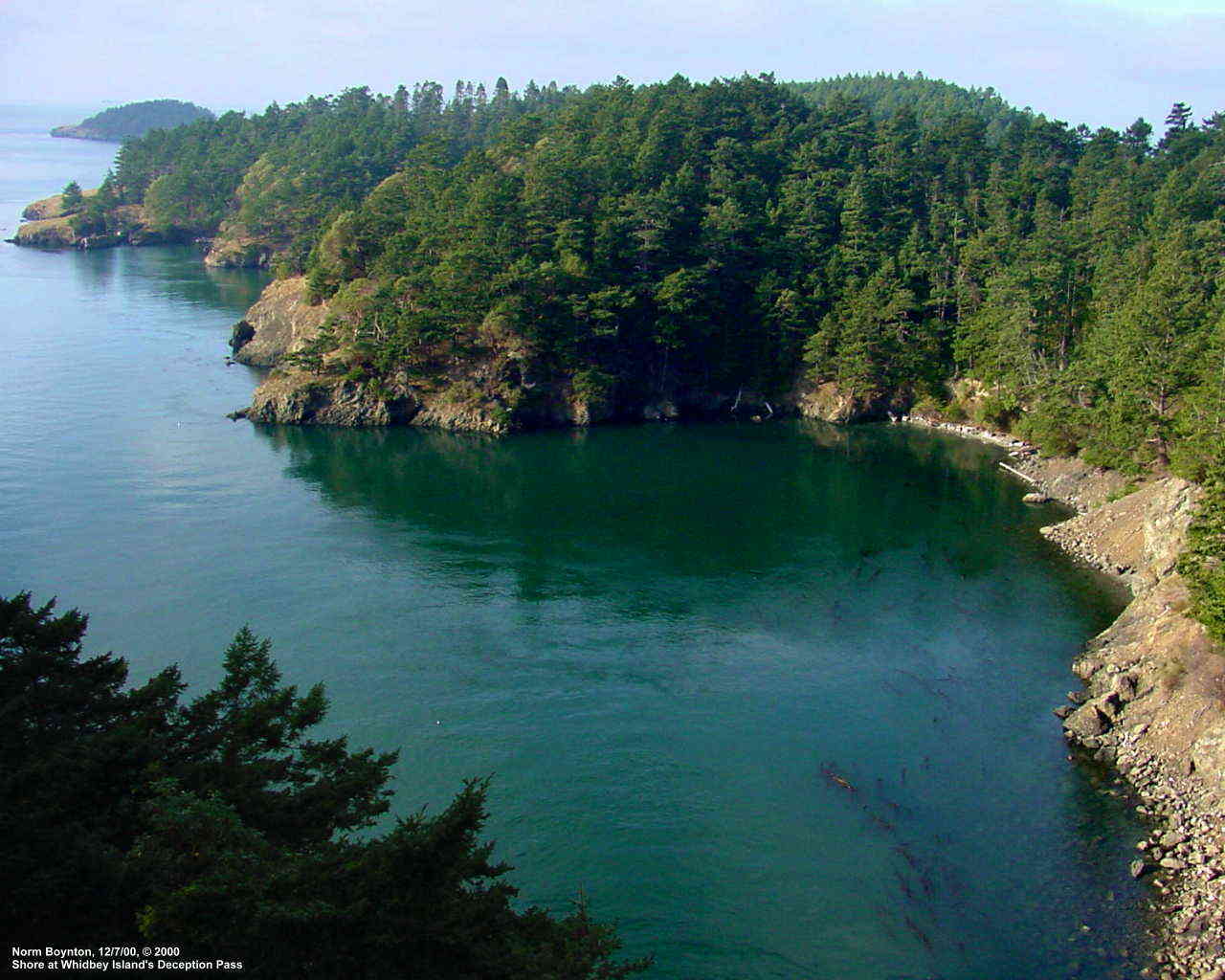 Shore at Deception Pass on Whidbey Island
 - 1280 x 1024