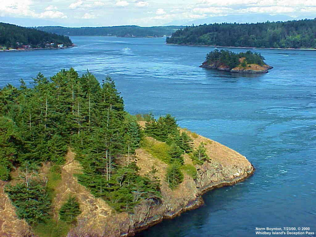 Deception Pass on Whidbey Island
 - 1024 x 768